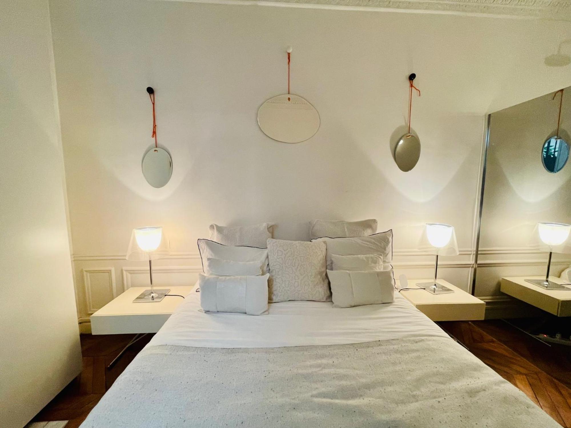 Appartamento Comme Maison A Deux Pas De L'arc De Triomphe *