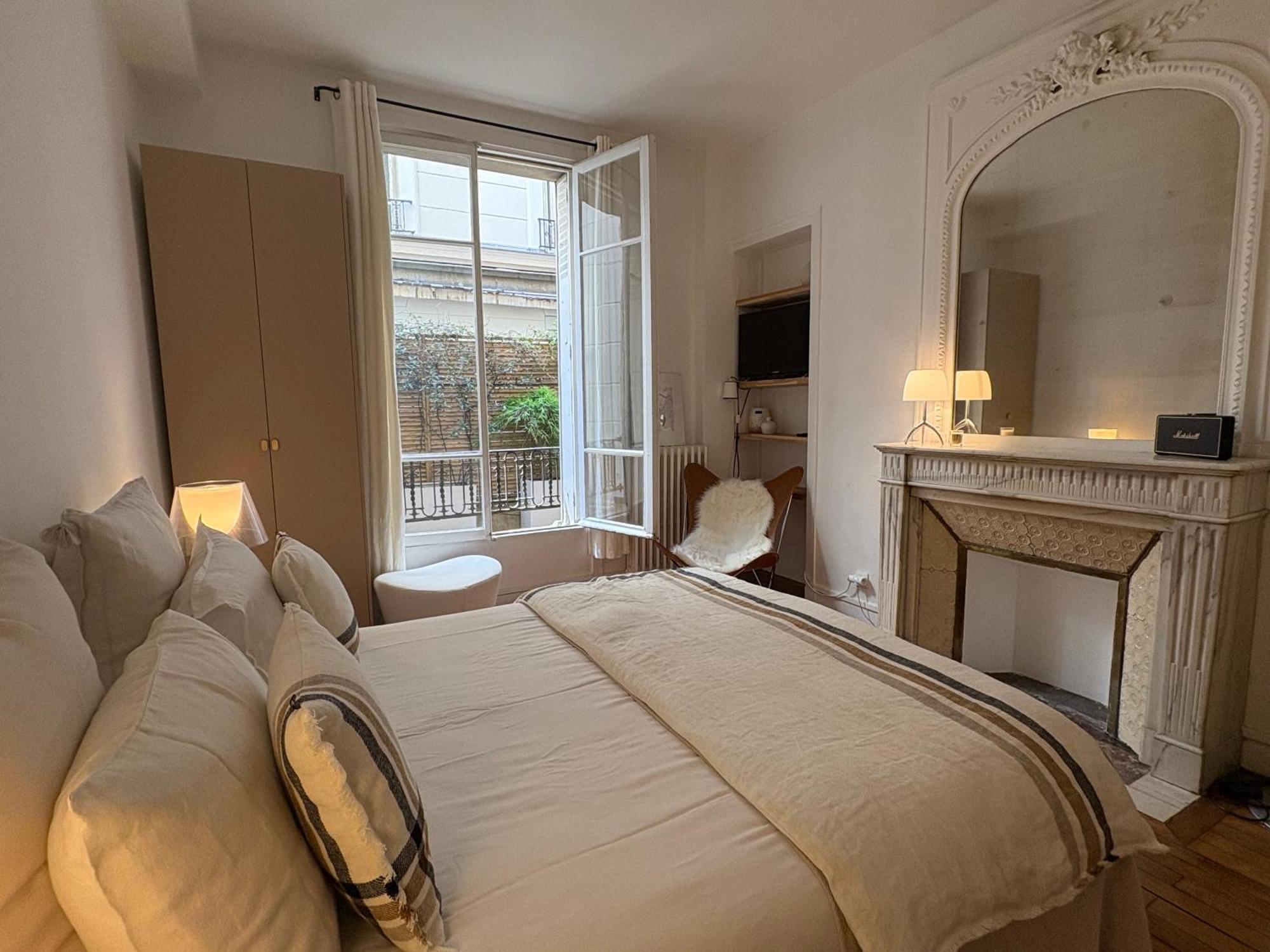 Appartamento Comme Maison A Deux Pas De L'arc De Triomphe