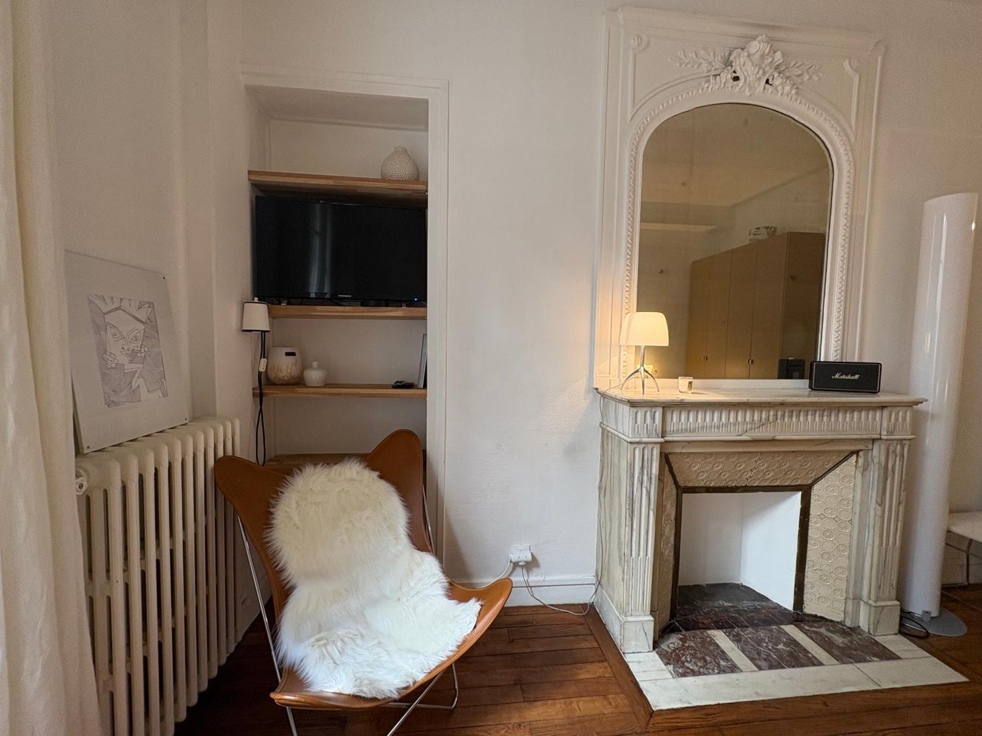 Appartamento Comme Maison A Deux Pas De L'arc De Triomphe *