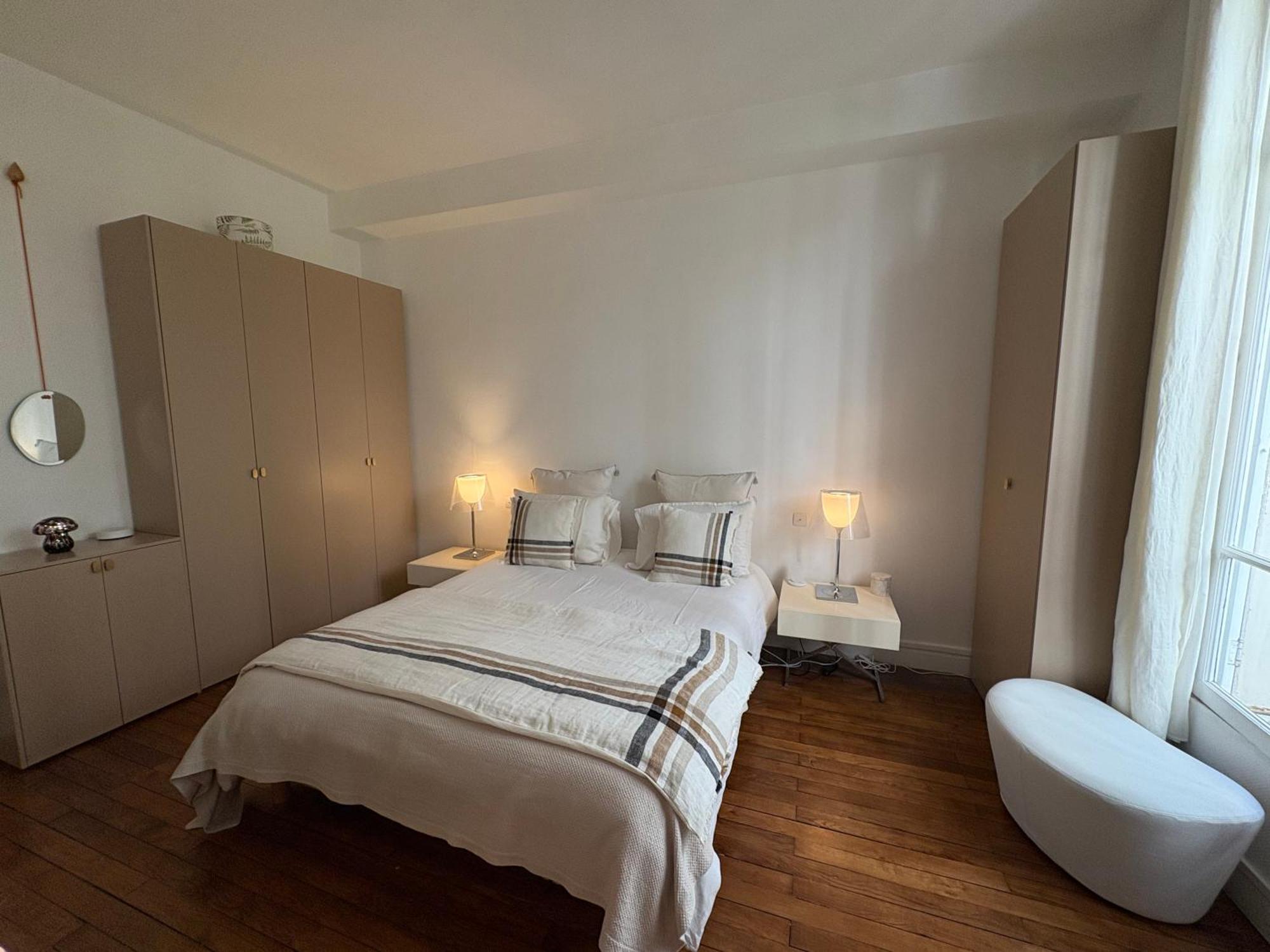 Appartamento Comme Maison A Deux Pas De L'arc De Triomphe Parigi