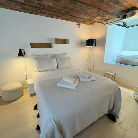 Comme Maison à Deux Pas De L'arc De Triomphe Appartamento